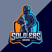 soldaat mascotte esport logo ontwerp vector