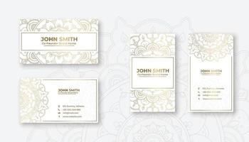 wit kleur luxe bedrijf kaart met gouden bloemen mandala sier- elementen vector