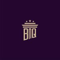 bq eerste monogram logo ontwerp voor advocatenkantoor advocaten met pijler vector beeld