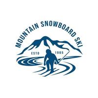 ski club met skiërs skiën bergafwaarts in hoog bergen. retro insigne vector ski club. ski club typografie ontwerp postzegel - voorraad vector.