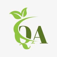 qa brief logo met swoosh bladeren icoon vector. vector