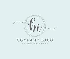 eerste bi vrouwelijk logo. bruikbaar voor natuur, salon, spa, kunstmatig en schoonheid logo's. vlak vector logo ontwerp sjabloon element.