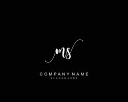 eerste Mevrouw schoonheid monogram en elegant logo ontwerp, handschrift logo van eerste handtekening, bruiloft, mode, bloemen en botanisch met creatief sjabloon. vector