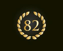 82ste jaren verjaardag logo met gouden ring geïsoleerd Aan zwart achtergrond, voor verjaardag, verjaardag en bedrijf viering vector