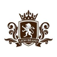 luxe leeuw kam heraldiek logo. elegant goud heraldisch schild icoon. premie merk identiteit embleem. Koninklijk jas van armen bedrijf etiket symbool. modern vector illustratie.