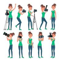 fotograaf vrouw vector. fotograaf maken foto's. digitaal camera en professioneel foto apparatuur. meisje nemen afbeeldingen. geïsoleerd Aan wit tekenfilm karakter illustratie vector