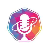 podcast planeet vector logo ontwerp. creatief ruimte podcast logo ontwerp.