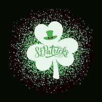 gelukkig st. patricks dag schoonschrift hand- belettering en klaver Klaver Aan groen schitteren confetti achtergrond. heilige patricks dag groet kaart. vector sjabloon voor partij uitnodiging, banier, poster.