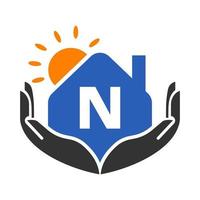 brief n echt landgoed logo concept met zon, huis en hand- sjabloon. veilig huis logo element vector