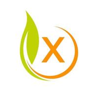 brief X eco logo concept met groen blad icoon vector