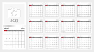 muur kalender sjabloon voor 2023 jaar. vakantie en evenement planner, week begint Aan zondag. vector