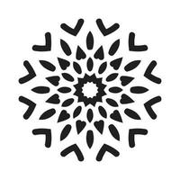 mandala ontwerp decoratief patroon decoratie sneeuwvlok Aan zwart bloem patroon ontwerp vector