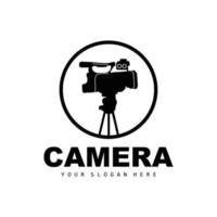 camera logo, cameraman ontwerp, studio camera en fotograaf vector, sjabloon icoon vector