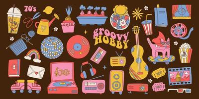 reeks van groovy hobby voorwerpen. hippie retro elementen. verzameling van schattig jaren 80, 90s nostalgie stickers. wijnoogst bioscoop, muziek, boeken, tuinieren, het schaatsen, film voorwerpen. modieus ouderwets grafisch vector