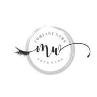 eerste mw logo handschrift schoonheid salon mode modern luxe monogram vector