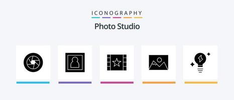 foto studio glyph 5 icoon pak inclusief lamp. fotograaf. portret. foto. ster. creatief pictogrammen ontwerp vector