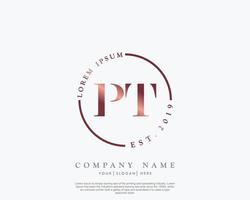 eerste brief pt vrouwelijk logo schoonheid monogram en elegant logo ontwerp, handschrift logo van eerste handtekening, bruiloft, mode, bloemen en botanisch met creatief sjabloon vector