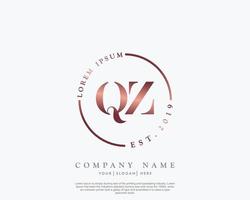 eerste brief qz vrouwelijk logo schoonheid monogram en elegant logo ontwerp, handschrift logo van eerste handtekening, bruiloft, mode, bloemen en botanisch met creatief sjabloon vector