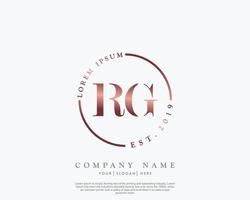 eerste rg vrouwelijk logo schoonheid monogram en elegant logo ontwerp, handschrift logo van eerste handtekening, bruiloft, mode, bloemen en botanisch met creatief sjabloon vector