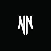 nn monogram brief logo lint met schild stijl geïsoleerd op zwarte achtergrond vector