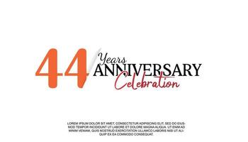 44 jaren verjaardag logotype aantal met rood en zwart kleur voor viering evenement geïsoleerd vector