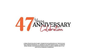 47 jaren verjaardag logotype aantal met rood en zwart kleur voor viering evenement geïsoleerd vector