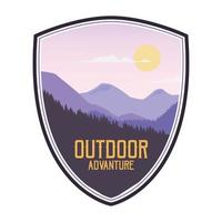 avontuur en berg buitenshuis badges vector