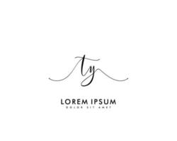 eerste ty vrouwelijk logo schoonheid monogram en elegant logo ontwerp, handschrift logo van eerste handtekening, bruiloft, mode, bloemen en botanisch met creatief sjabloon vector