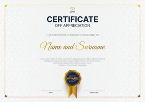 certificaat van waardering sjabloon in goud, wit en donker blauw kleur.schoon certificaat ontwerp met gouden kenteken. vector