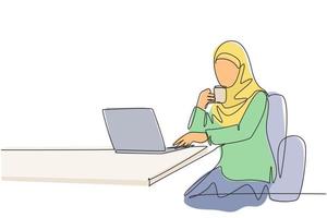 een doorlopende lijntekening van jonge moslimonderneemsters die een zakelijke presentatie op het laptopscherm lezen. saoedi-arabische vrouw met hijab en sluierconcept. enkele lijn tekenen ontwerp illustratie vector