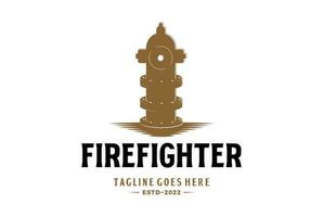 retro wijnoogst brand hydrant voor brandweerman logo ontwerp vector