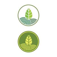 natuur boerderij en landbouw vector logo illustratie ontwerp. zon boerderij.geïsoleerd illustratie van velden boerderij landschap en zon. concept voor landbouw , oogsten , natuurlijk boerderij, biologisch producten.