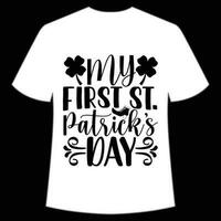 mijn eerste st Patrick dag overhemd afdrukken sjabloon, Lucky charmes, Iers, iedereen heeft een weinig geluk typografie ontwerp vector