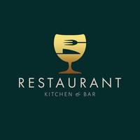 restaurant keuken en bar logo ontwerp. glas van wijn, vork en mes modern logo. luxe cafe logo. vector