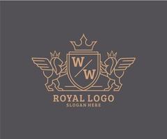 eerste ww brief leeuw Koninklijk luxe heraldisch, wapen logo sjabloon in vector kunst voor restaurant, royalty, boetiek, cafe, hotel, heraldisch, sieraden, mode en andere vector illustratie.