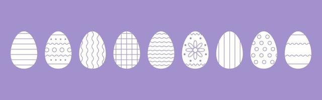 reeks van gesneden Pasen eieren versierd met ornamenten. sjabloon voor ansichtkaarten, spandoeken, scrapbooken. modieus lavendel achtergrond. feestelijk vector illustratie