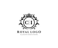 eerste ci brief luxueus merk logo sjabloon, voor restaurant, royalty, boetiek, cafe, hotel, heraldisch, sieraden, mode en andere vector illustratie.