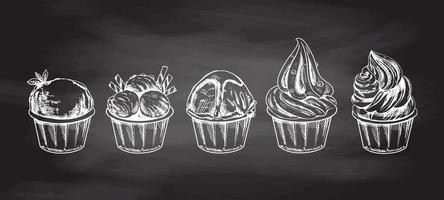 hand getekend schetsen van ijs room ballen, bevroren yoghurt of cupcakes in cups geïsoleerd Aan schoolbord achtergrond, wit tekening. set. vector wijnoogst gegraveerde illustratie.