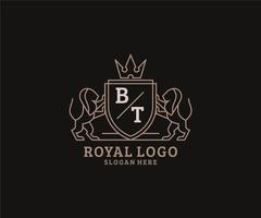 eerste bt brief leeuw Koninklijk luxe logo sjabloon in vector kunst voor restaurant, royalty, boetiek, cafe, hotel, heraldisch, sieraden, mode en andere vector illustratie.