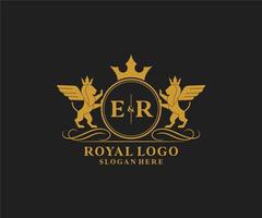 eerste eh brief leeuw Koninklijk luxe heraldisch, wapen logo sjabloon in vector kunst voor restaurant, royalty, boetiek, cafe, hotel, heraldisch, sieraden, mode en andere vector illustratie.