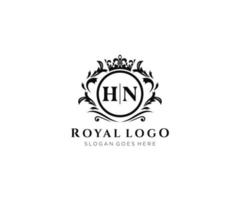 eerste hn brief luxueus merk logo sjabloon, voor restaurant, royalty, boetiek, cafe, hotel, heraldisch, sieraden, mode en andere vector illustratie.