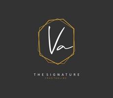v een va eerste brief handschrift en handtekening logo. een concept handschrift eerste logo met sjabloon element. vector