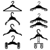 vector reeks van verschillend kleren hangers silhouetten