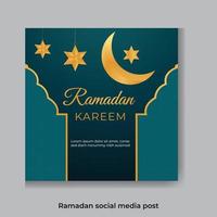 Ramadan kareem uitverkoop en Islamitisch sociaal media post en web banier sjabloon vector