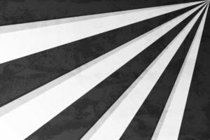 zwart en wit straal zonnestraal abstract achtergrond met grunge textuur, vector illustratie