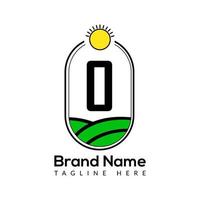 landbouw sjabloon Aan O brief. bouwland logo, agro boerderij, eco boerderij logo ontwerp met zon icoon concept vector