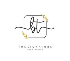 b t bt eerste brief handschrift en handtekening logo. een concept handschrift eerste logo met sjabloon element. vector