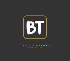 b t bt eerste brief handschrift en handtekening logo. een concept handschrift eerste logo met sjabloon element. vector