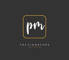 p m p.m eerste brief handschrift en handtekening logo. een concept handschrift eerste logo met sjabloon element. vector