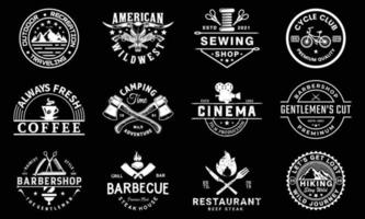 12 vintage, buitenshuis hipster, en insigne logo ontwerpen reeks vector